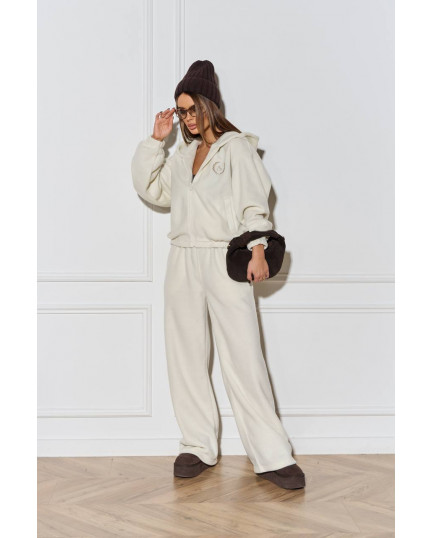 102 Спортивний костюм з поларфлісу з капюшоном з вишивкою