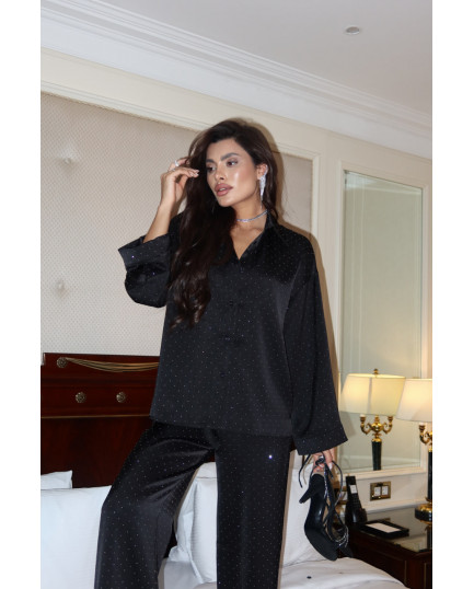 107 Домашній костюм зі стразами