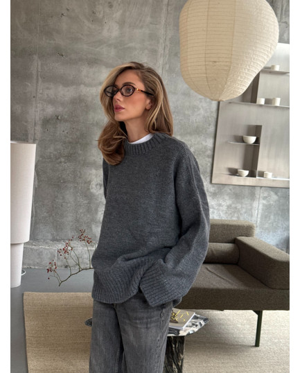 109 Светр в’язаний з акцентним коміром