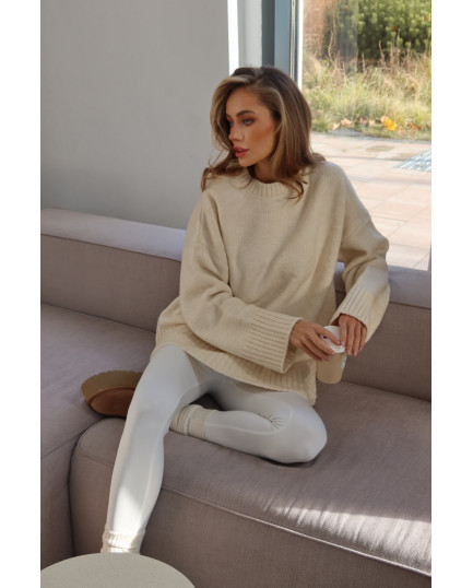 109 Светр в’язаний з акцентним коміром