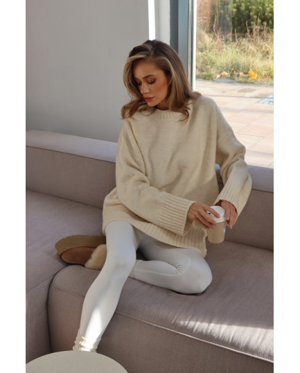 109 Светр в’язаний з акцентним коміром