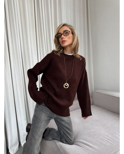 109 Светр в’язаний з акцентним коміром