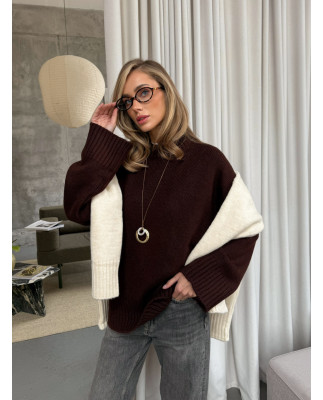 109 Светр в’язаний з акцентним коміром