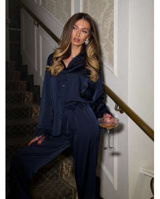 14 Вечірній сатиновий костюм із пір'ям 14 Вечірній сатиновий костюм із пір'ям