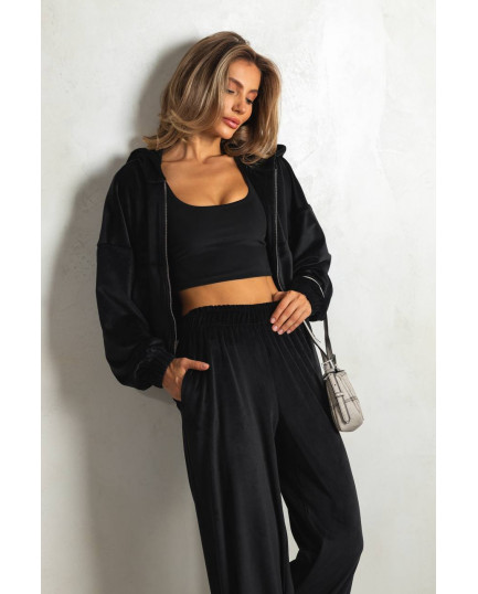 57 Велюровий Костюм із капюшоном з прямими штанами