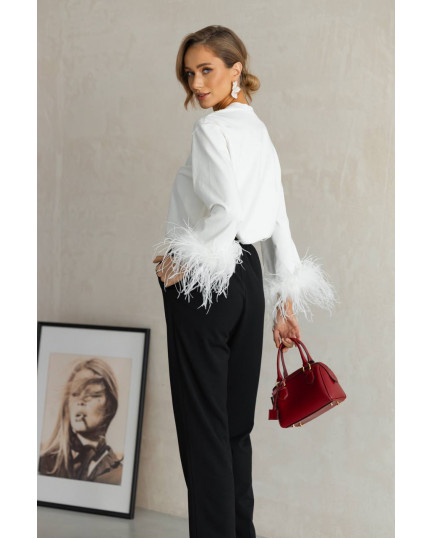 70 Лонгслів з пір’ям