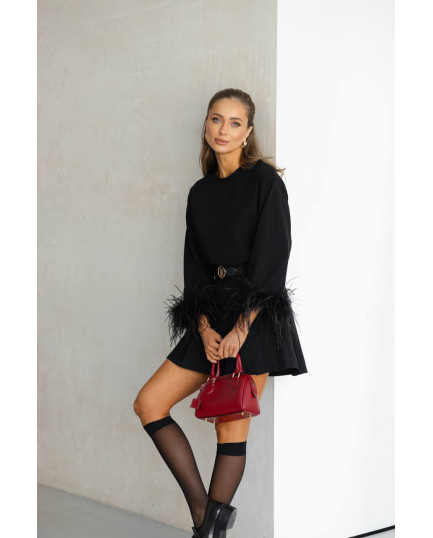 70 Лонгслів з пір’ям