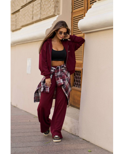 94 Спортивний костюм з трьохнитки з капюшоном та вишивкою