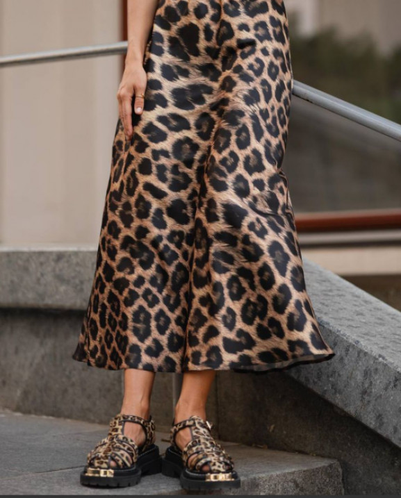 35 спідниця міді сатинова