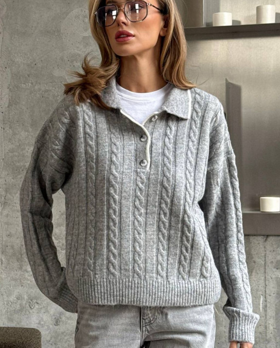 114 Світер в’язаний плетений