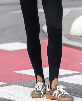 92 Еластичні лосини