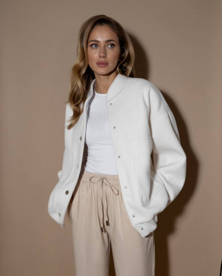 26 Бомбер кашеміровий на кнопках