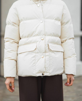 69 куртка пухова на кнопках