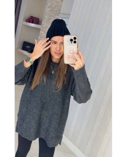 104 Светр в’язаний подовженний