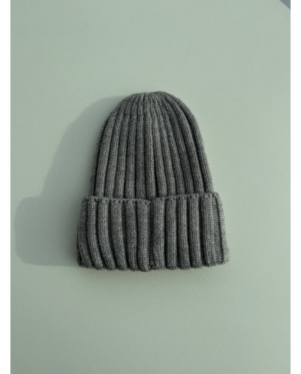 99 Шапка зимня