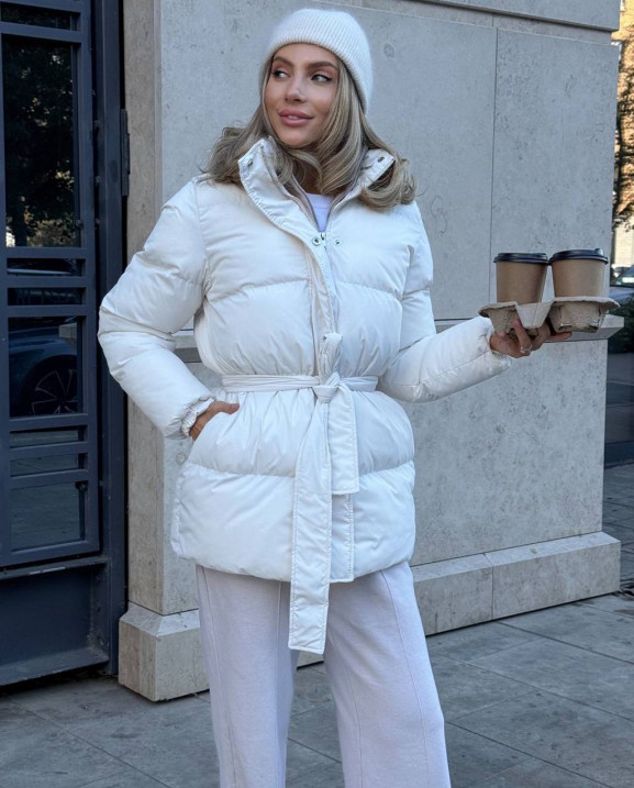 66 Пуховик з Капюшоном на блискавці водовідштовхувальний з поясом