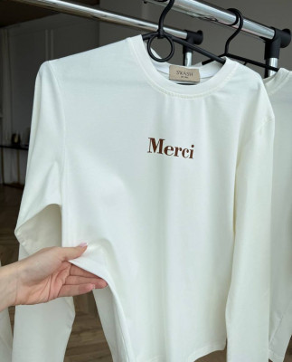 71 лонгслів молочний merci