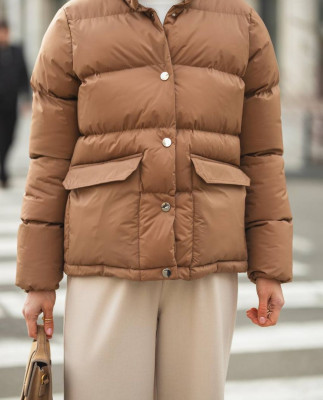 69 куртка пухова на кнопках