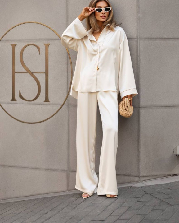 37 костюм шовковий зі штанами