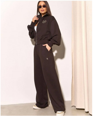 73 спортивний костюм з трьохнитки з вишивкою на штанах та кофті